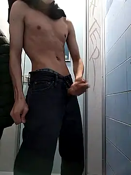 Dennis 2024 online show from October 27, 2025, 9:41 pm