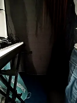 Dennis 2024 online show from January 14, 2026, 8:47 pm