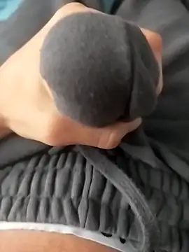 Dennis 2024 online show from March 21, 2026, 7:35 am