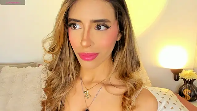 StormiRusso online show from January 13, 2026, 1:44 am