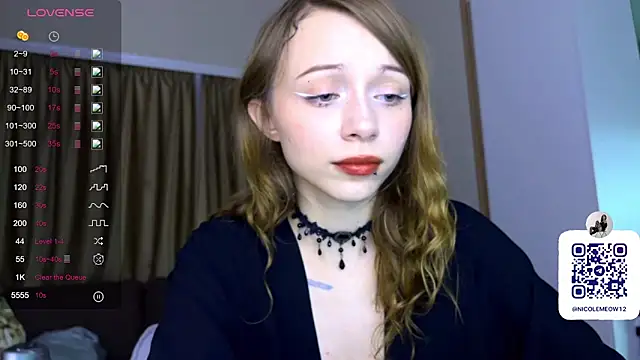  SofiaBrown online show from April 21, 2026, 10:01 pm