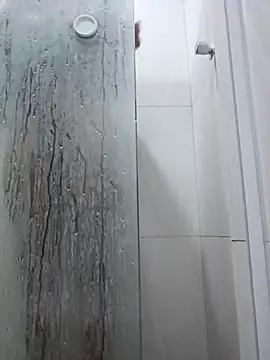 Binhosex2024 online show from November 2, 2025, 4:48 am