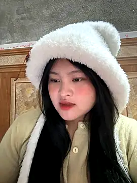 Snapshot of Anges893 chatting on November 12, 2025, 3:18 am Anges893 online show from November 12, 2025, 3:18 am