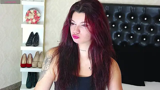 Allisonn223 online show from October 22, 2025, 12:27 pm