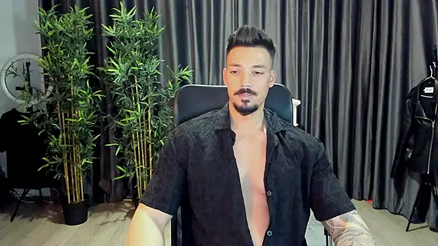 HaydenSpearss online show from February 19, 2025, 3:49 pm