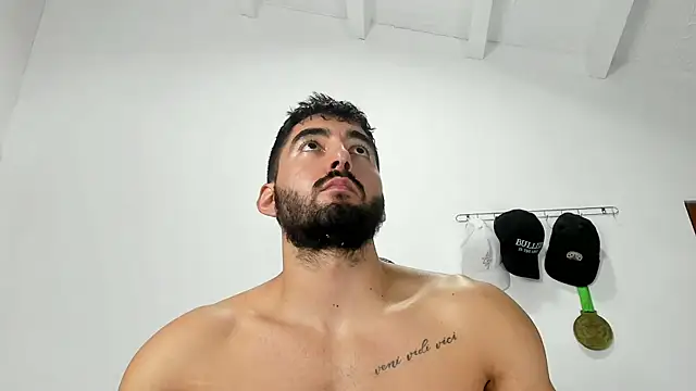 Snapshot of Joao_Batista_Oficial chatting on December 18, 2025, 4:40 am Joao Batista Oficial online show from December 18, 2025, 4:40 am