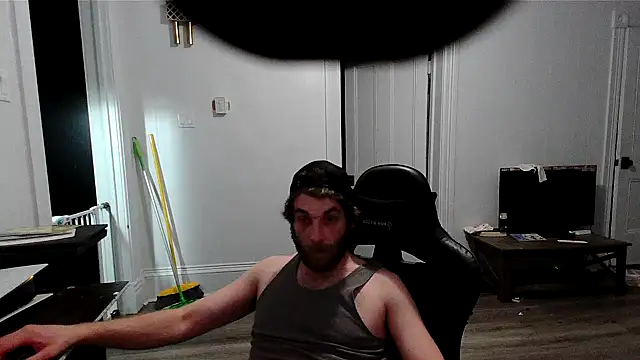 Superoz77 online show from October 31, 2025, 3:18 am