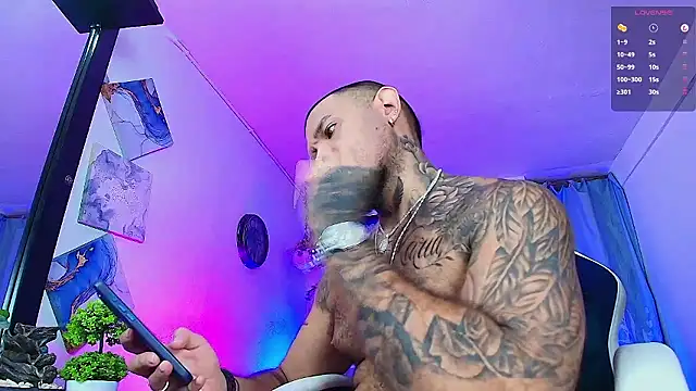 Snapshot of Adil_aminn chatting on January 11, 2026, 10:04 pm Adil aminn online show from January 11, 2026, 10:04 pm