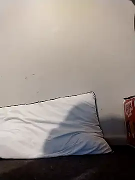 Steff8u online show from February 19, 2026, 9:33 pm