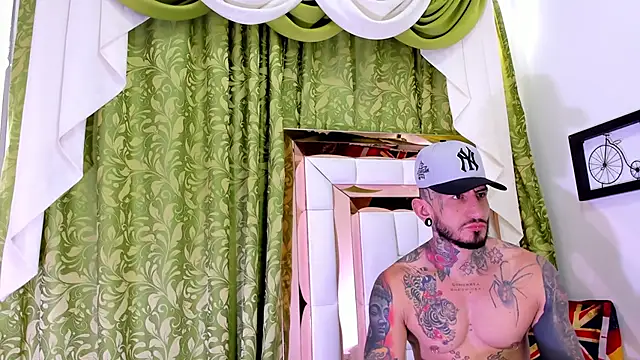 Snapshot of dilan_scootk_ chatting on November 7, 2025, 6:41 pm dilan scootk online show from November 7, 2025, 6:41 pm