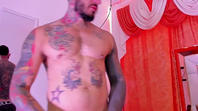 dilan scootk  online show from April 7, 2026, 7:36 pm