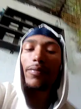 slimmydaddy69 online show from April 12, 2026, 9:47 am