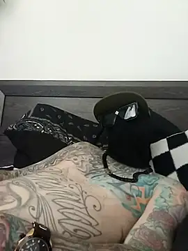 Slunghung79 online show from October 16, 2025, 10:11 pm