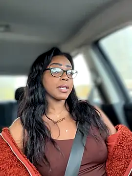 Snapshot of Blazerina chatting on November 6, 2025, 7:59 pm Blazerina online show from November 6, 2025, 7:59 pm