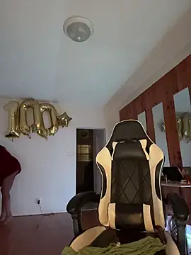 Snapshot of Blazerina chatting on November 15, 2025, 12:41 am Blazerina online show from November 15, 2025, 12:41 am