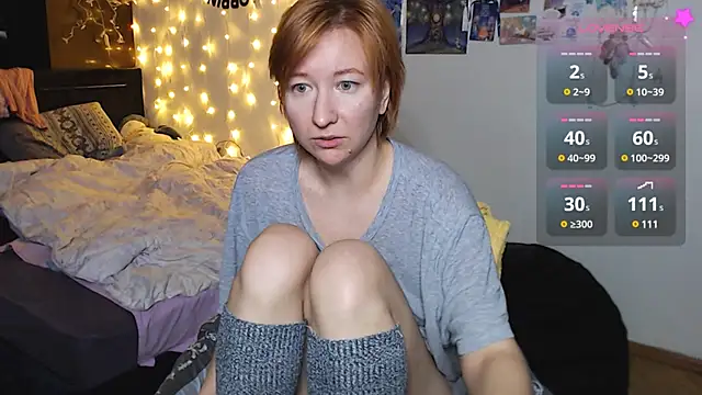 Snapshot of licentia__poetica chatting on December 8, 2024, 6:50 pm licentia  poetica online show from December 8, 2024, 6:50 pm