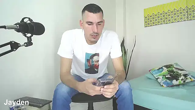 Snapshot of jayydenandjacob chatting on January 22, 2025, 8:06 pm jayydenandjacob online show from January 22, 2025, 8:06 pm