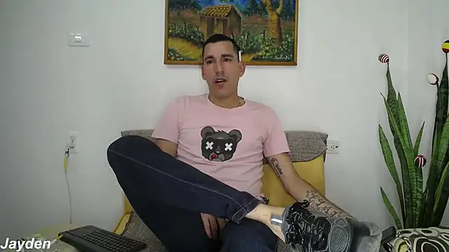 Snapshot of jayydenandjacob chatting on December 5, 2025, 6:59 pm jayydenandjacob online show from December 5, 2025, 6:59 pm