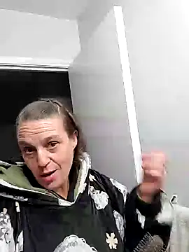 Edgeofinsanity online show from December 1, 2024, 7:03 pm