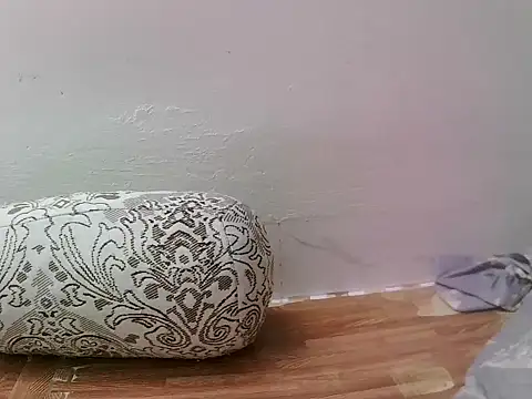 Snapshot of -SingleMom- chatting on September 30, 2025, 4:23 pm -SingleMom- online show from September 30, 2025, 4:23 pm