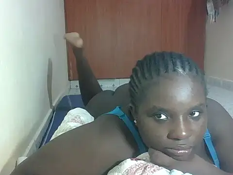Snapshot of hotebbbyy chatting on April 18, 2026, 7:58 pm hotebbbyy online show from April 18, 2026, 7:58 pm