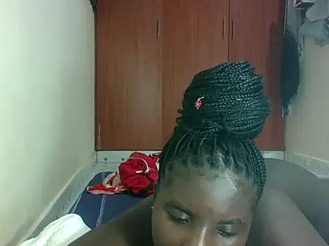 Snapshot of hotebbbyy chatting on May 14, 2026, 12:28 am hotebbbyy online show from May 14, 2026, 12:28 am