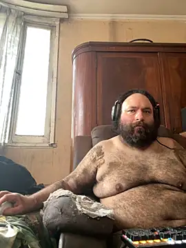 hairyhulk online show from October 19, 2025, 8:20 pm