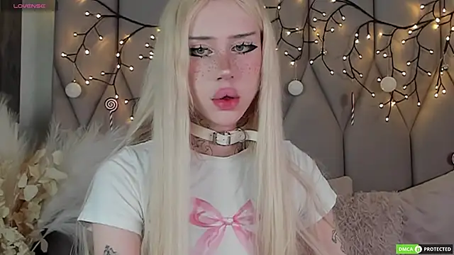 Snapshot of Joy_Barker chatting on December 22, 2025, 3:25 am Joy Barker online show from December 22, 2025, 3:25 am