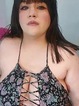 Snapshot of ItsNaiixa chatting on November 30, 2025, 6:56 pm ItsNaiixa online show from November 30, 2025, 6:56 pm