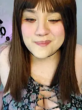 Snapshot of ItsNaiixa chatting on December 13, 2025, 10:59 pm ItsNaiixa online show from December 13, 2025, 10:59 pm