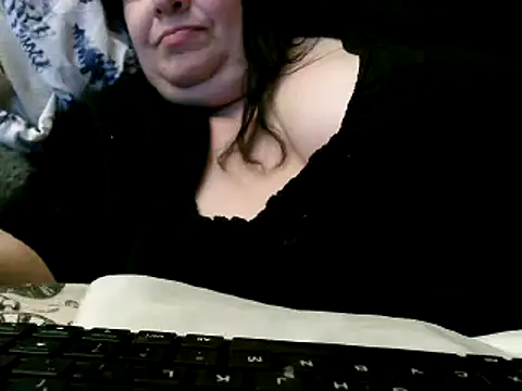 Snapshot of WHITEDAROSE chatting on February 19, 2025, 3:50 am WHITEDAROSE online show from February 19, 2025, 3:50 am