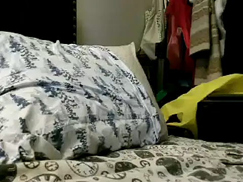 WHITEDAROSE online show from February 24, 2025, 5:54 am