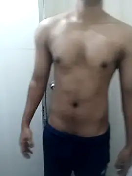 Snapshot of hottboy_39 chatting on December 11, 2024, 5:10 am hottboy 39 online show from December 11, 2024, 5:10 am