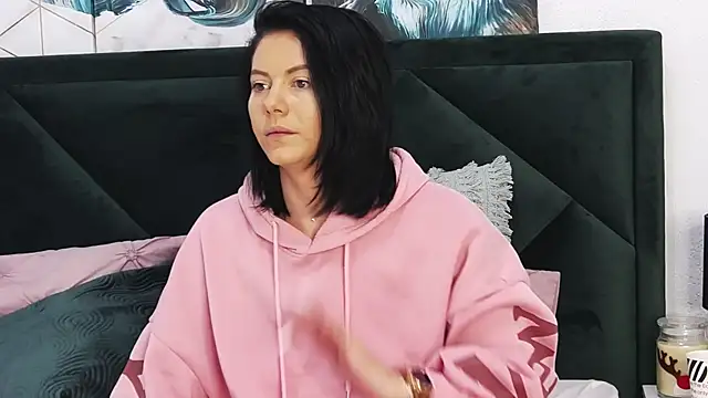 Snapshot of tanyagrey chatting on January 9, 2025, 7:31 am tanyagrey online show from January 9, 2025, 7:31 am