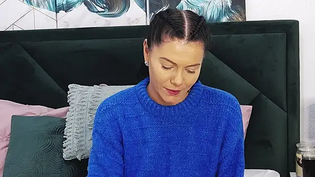 Snapshot of tanyagrey chatting on January 13, 2025, 8:26 am tanyagrey online show from January 13, 2025, 8:26 am