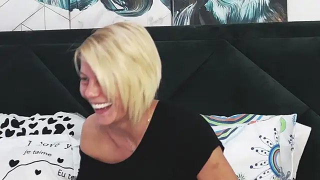 Snapshot of tanyagrey chatting on September 29, 2025, 5:56 am tanyagrey online show from September 29, 2025, 5:56 am