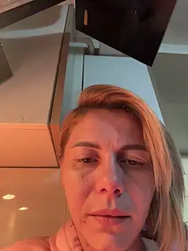 Snapshot of tanyagrey chatting on October 29, 2025, 7:21 am tanyagrey online show from October 29, 2025, 7:21 am