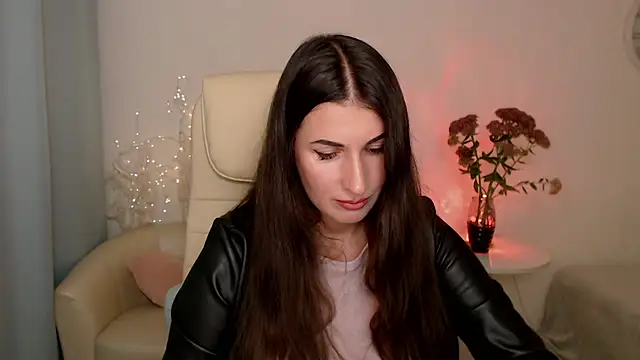 MaryMalory11 online show from September 28, 2025, 4:56 pm