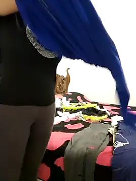 Snapshot of lamorbosa37 chatting on December 23, 2024, 6:05 pm lamorbosa37 online show from December 23, 2024, 6:05 pm