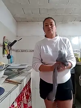 Snapshot of amatista_3012 chatting on December 3, 2025, 2:04 pm amatista 3012 online show from December 3, 2025, 2:04 pm