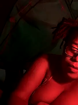 bustypothead online show from September 22, 2025, 5:09 am