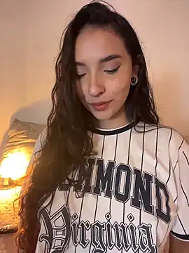 Snapshot of ThaliaRivera_ chatting on March 15, 2026, 4:51 am ThaliaRivera online show from March 15, 2026, 4:51 am