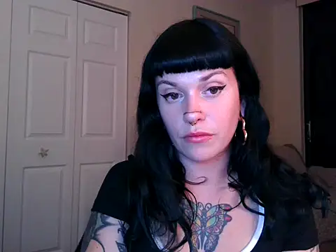 Marcelinegoddess online show from December 10, 2024, 4:13 am