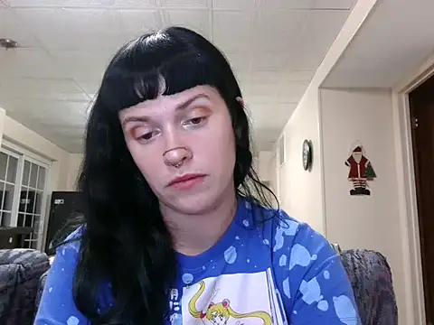 Marcelinegoddess online show from December 18, 2024, 4:09 am
