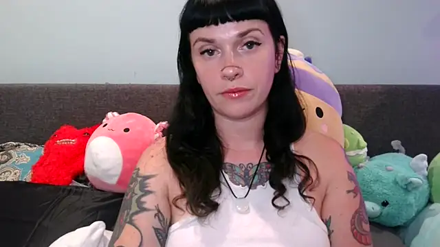 Marcelinegoddess online show from September 9, 2025, 3:17 am