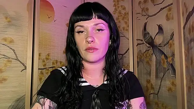 Snapshot of Marcelinegoddess chatting on May 16, 2026, 5:15 am Marcelinegoddess online show from May 16, 2026, 5:15 am