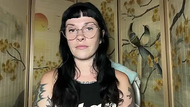 Snapshot of Marcelinegoddess chatting on July 27, 2026, 3:46 am Marcelinegoddess online show from July 27, 2026, 3:46 am