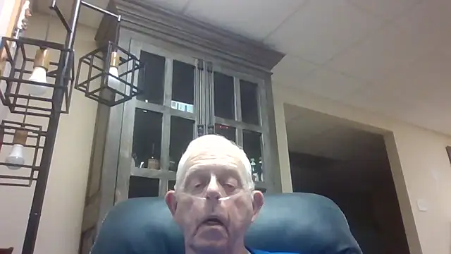 bootlegmanz online show from October 25, 2025, 8:36 pm