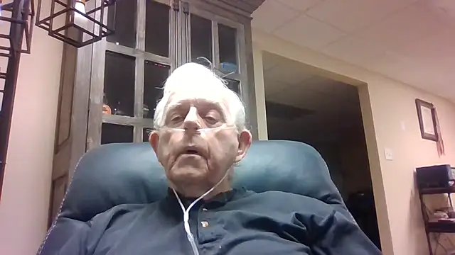 bootlegmanz online show from February 15, 2026, 7:10 pm