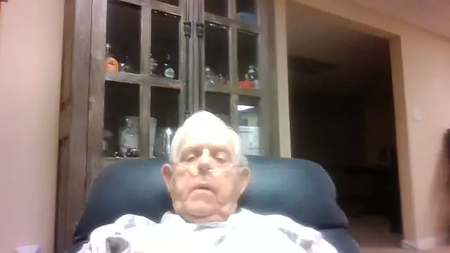 Snapshot of bootlegmanz chatting on June 3, 2026, 1:08 am bootlegmanz online show from June 3, 2026, 1:08 am